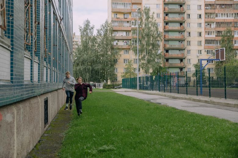 Какие источники шума наиболее критичны для детской в ЖК «Река-2»?