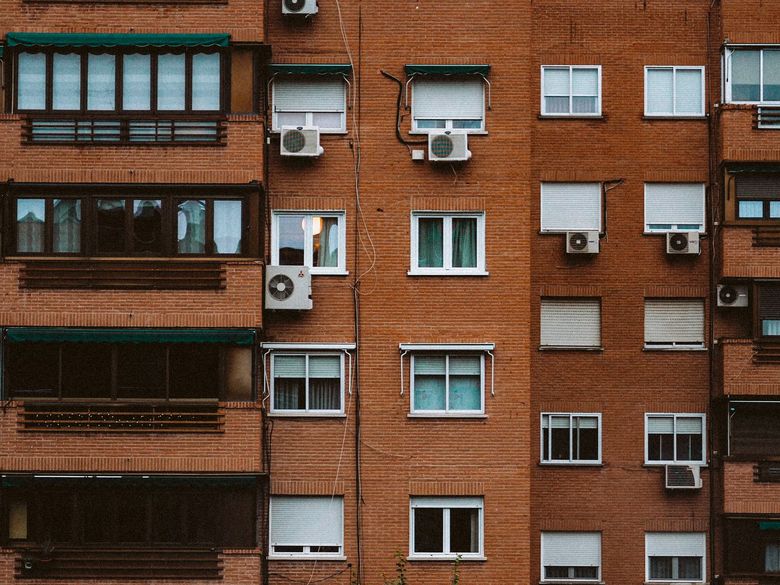 Как согласовать установку кондиционера в охранной зоне Москвы?
