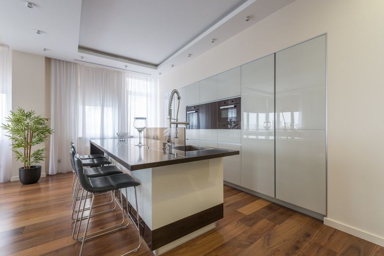 П-образная кухня: максимальная эргономика для линейных пространств