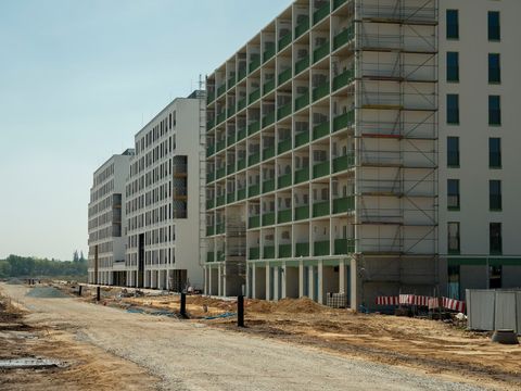 Чем монолитный дом отличается от панельного при перепланировке?